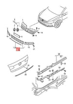 Load image into Gallery viewer, VW PASSAT B7 2011 - 2014 FRONT CENTER GRILLE WITH CHROME OEM QUALITY