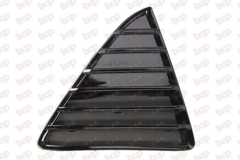 FORD FOCUS FRONT GRILLE GLOSS TRAINGLE 2011 - 2014 RIGHT DRIVER SIDE 1719221