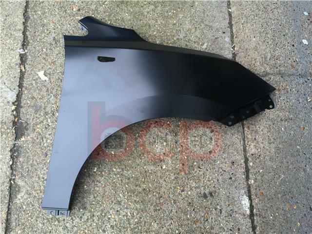HYUNDAI iX35 2010 – 2015 FRONT WING RIGHT DRIVERS SIDE WITH REPEATER HOLE