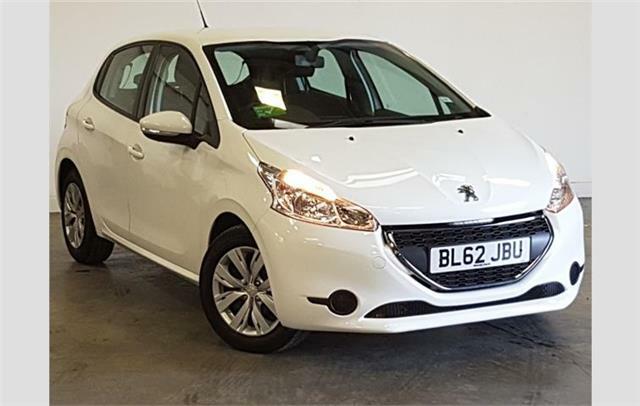 PEUGEOT 208 2012 ON REAR BUMPER REINFORCEMENT CARRIER CRASH BAR  NEW CERTIFIED