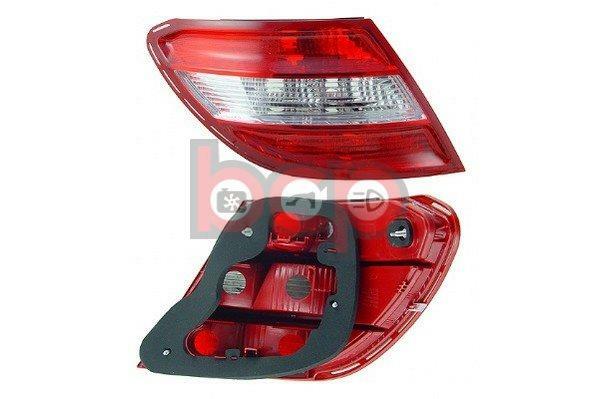 MERCEDES-BENZ C CLASS W204 2007 - 2011 REAR LIGHT TAIL BACK LAMP LEFT PASSENGERS