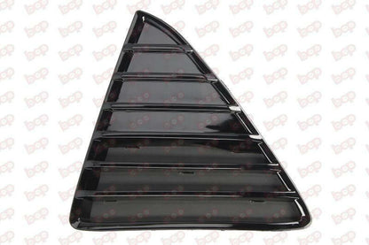 FORD FOCUS FRONT GRILLE GLOSS TRAINGLE 2011 - 2014 LEFT PASEENGERSIDE 1719222