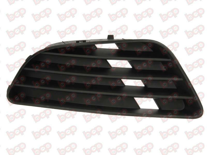 FORD FIESTA FRONT BUMPER FOG GRILLE RIGHT DRIVER SIDE 2002 - 2005 1151484