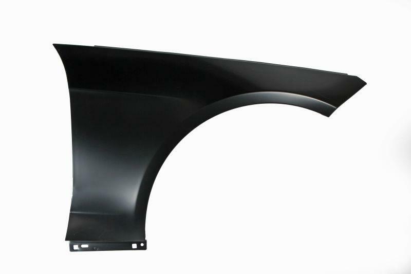 MERCEDES E-CLASS 2013 - 2015 W212 FRONT WING ALUMINIUM DRIVERS SIDE RIGHT FENDER