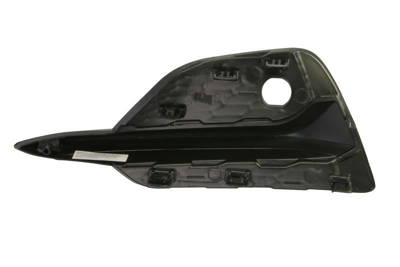 NISSAN QASHQAI 2017 – 2021 FRONT BUMPER GRILLE BLACK WITH PDC HOLE DRIVER RIGHT