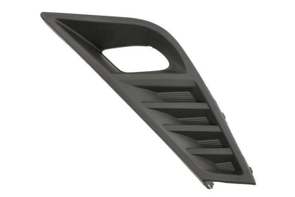 NISSAN JUKE 2019 ON FRONT BUMPER FOG LIGHT GRILLE SURROUND PASSENGER SIDE LEFT