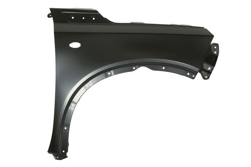 SUZUKI VITARA 2015 ONWARDS FRONT WING FENDER DRIVER SIDE WITH INDICATOR HOLE