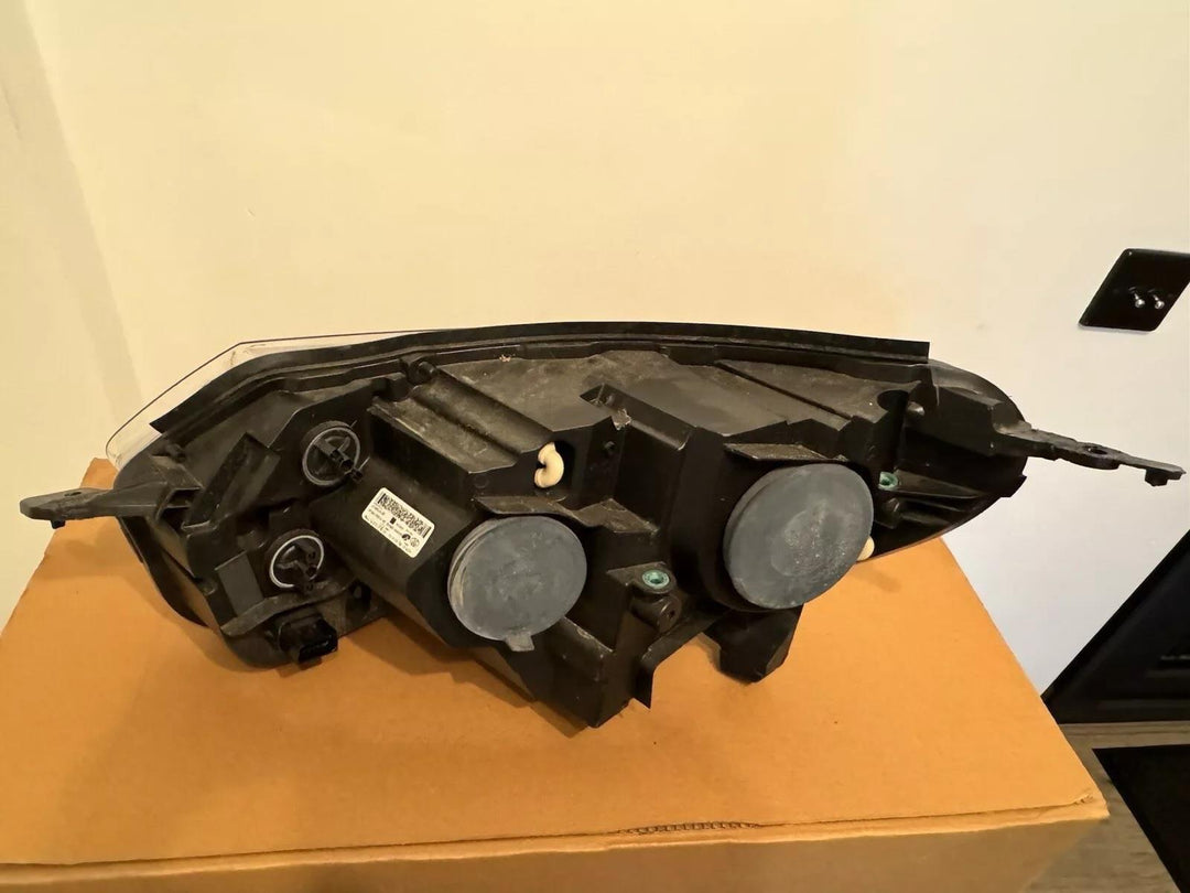 TOYOTA PROACE 2016 HEADLIGHT DRIVER SIDE RIGHT SU001A4966  OFFSIDE