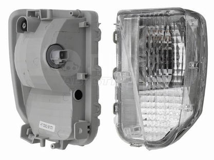 TOYOTA PRIUS IMPORT JAPAN 2012 - 2016 BUMPER INDICATOR LIGHT LAMP NO LED LEFT