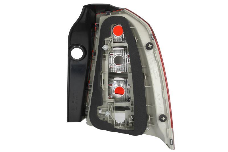 VAUXHALL ZAFIRA  2008 - 2014 REAR TAIL LIGHT PASSENGER SIDE LEFT NOT TOURER