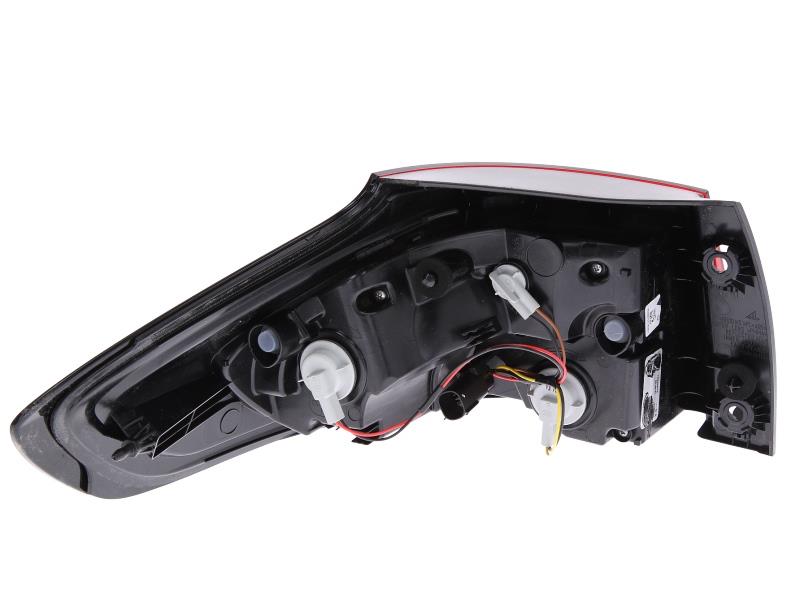 VAUXHALL ZAFIRA TOURER 2012 – 2016 REAR LIGHT OUTER SECTION DRIVER SIDE RIGHT