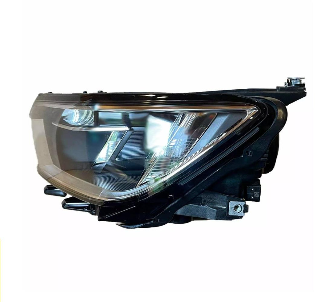 VOLKSWAGEN PASSAT 2015 - 2019 HALOGEN HEADLAMP FRONT PASSENGER SIDE LEFT