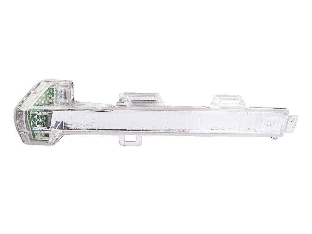 VW GOLF 2020 MK8 ON DOOR MIRROR INDICATOR REPEATER LIGHT FLASHER LEFT PASSENGERS